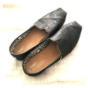 Black glitter Toms